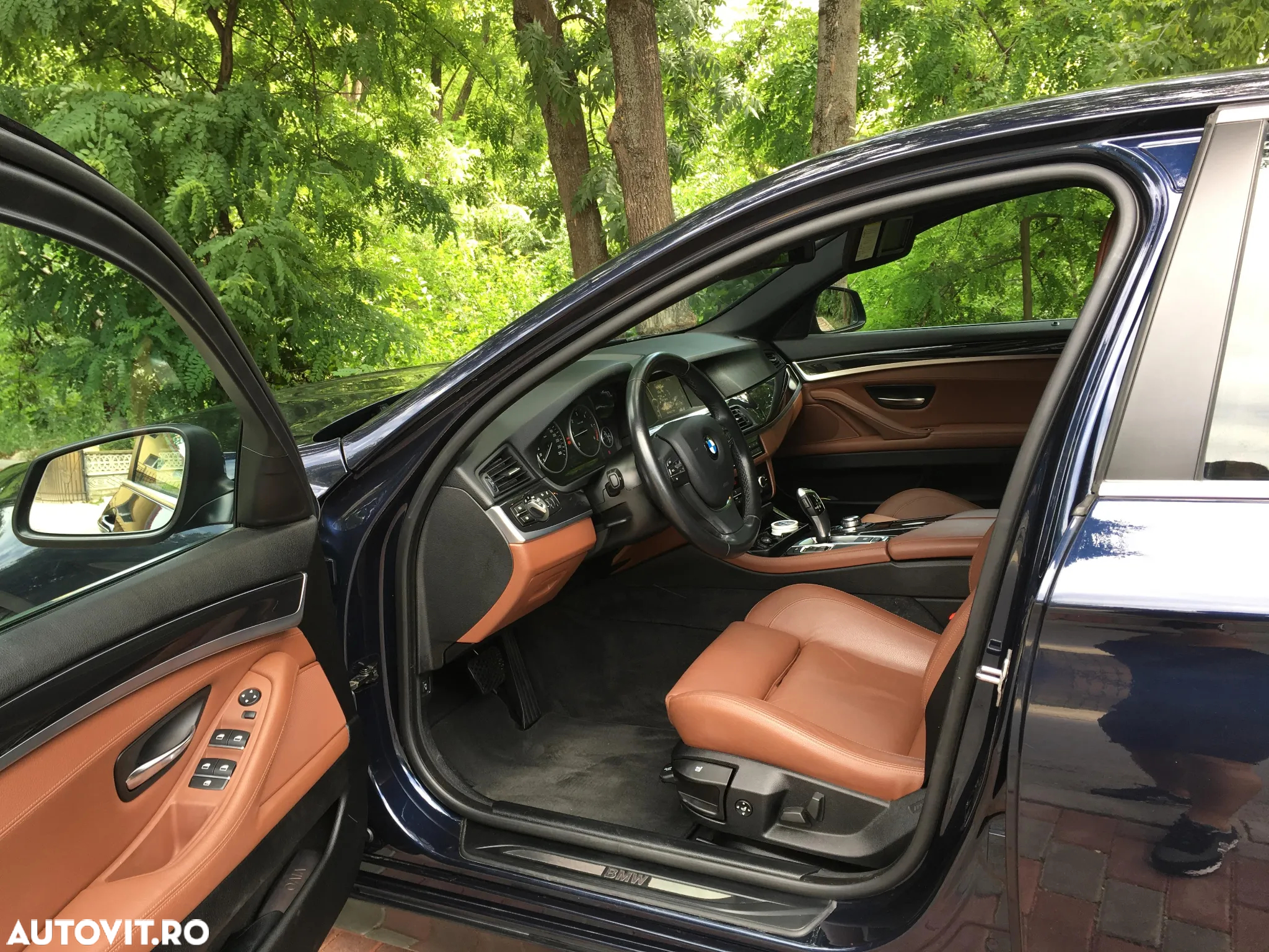 BMW Seria 5 520d - 16