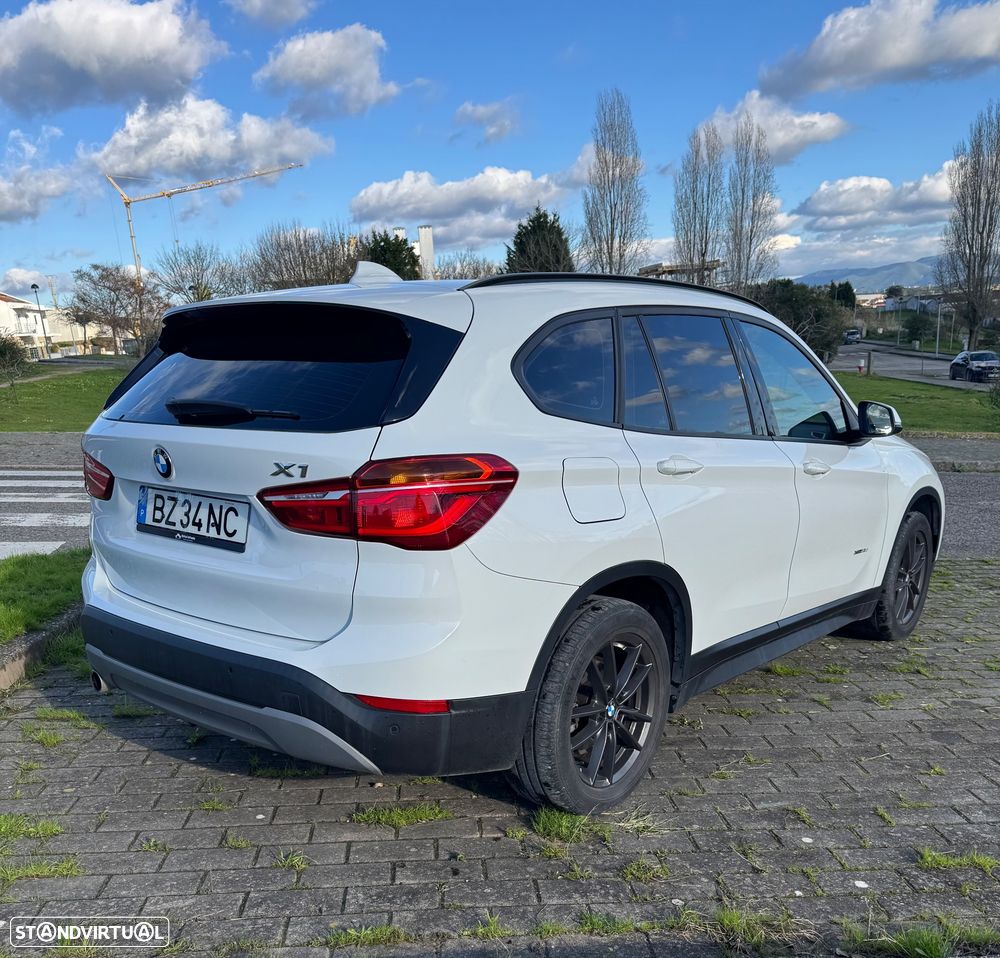BMW X1 xDrive18d Sport Line - 5