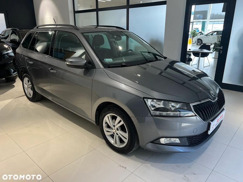 Skoda Fabia 1.0 TSI Ambition - 4