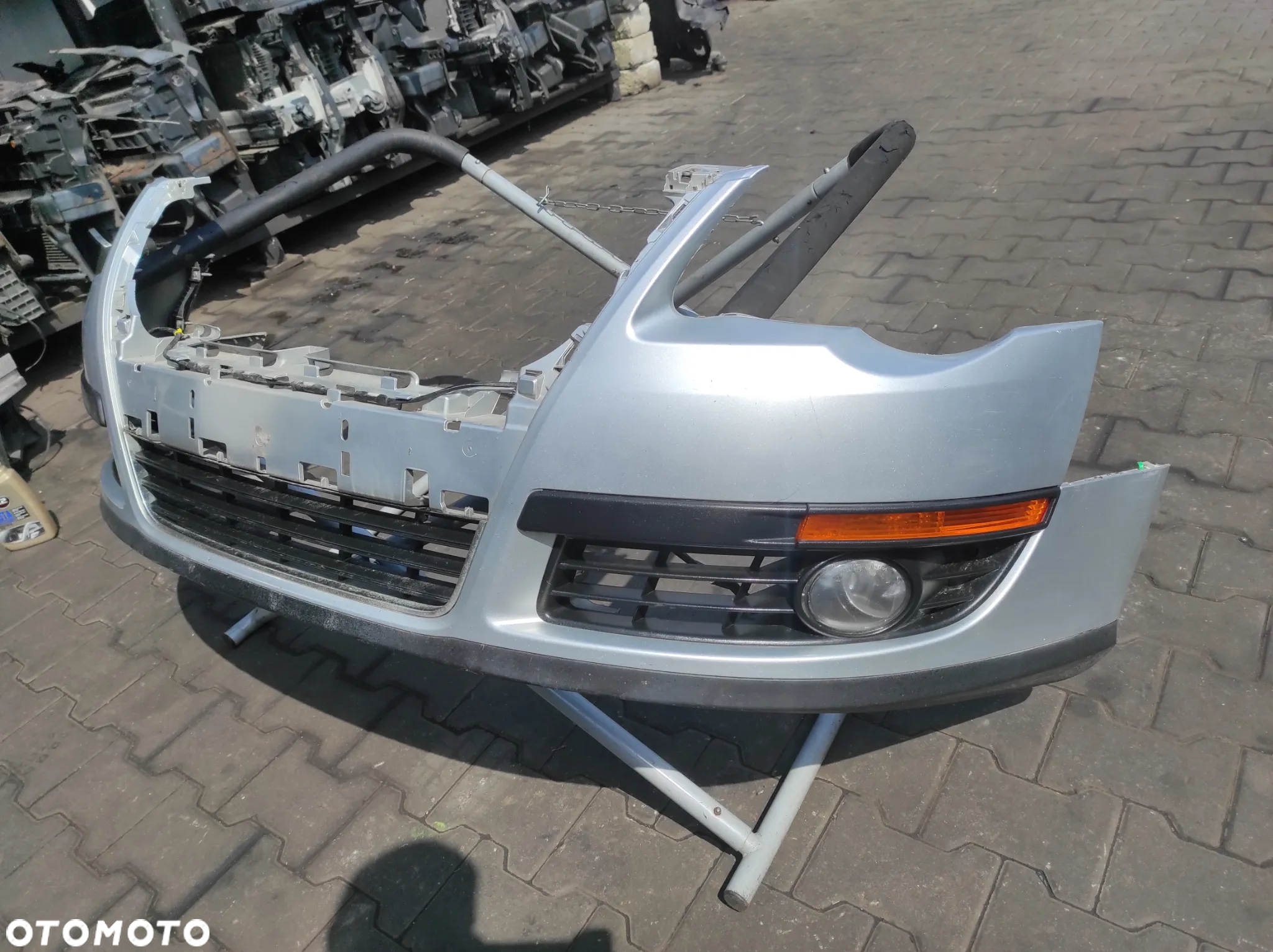 VW PASSAT B6 ZDERZAK PRZEDNI PRZÓD KIERUNKOWSKAZ HALOGEN LA7W SREBRNY WYSYŁKA !!!! - 2
