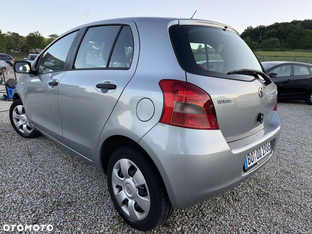 Toyota Yaris 1.3 VVT-i Cool - 7