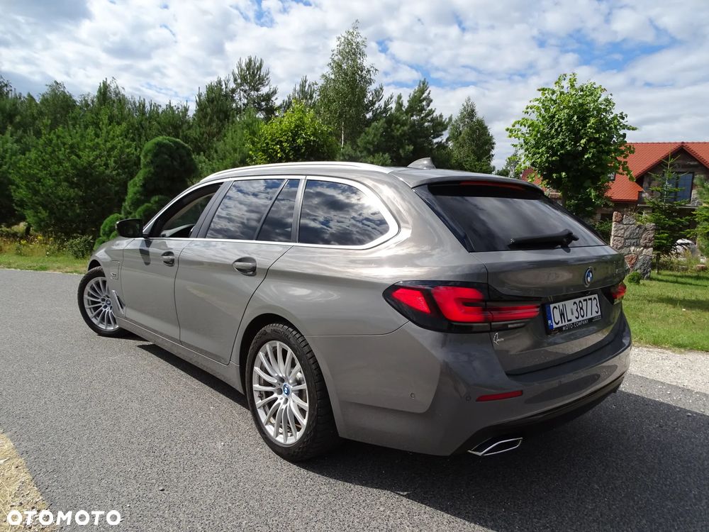 BMW Seria 5 520e Luxury Line - 18