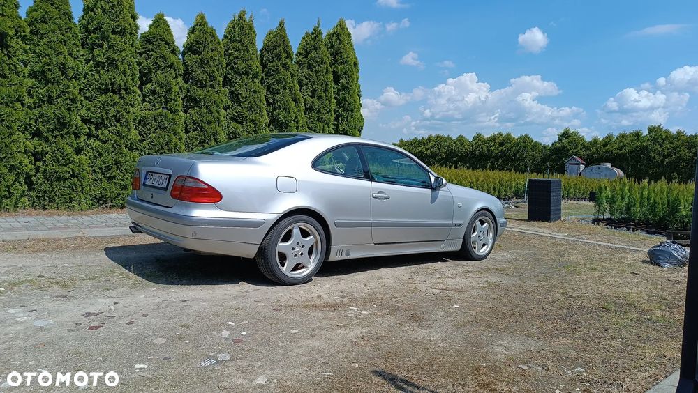 Mercedes-Benz CLK 200 - 1