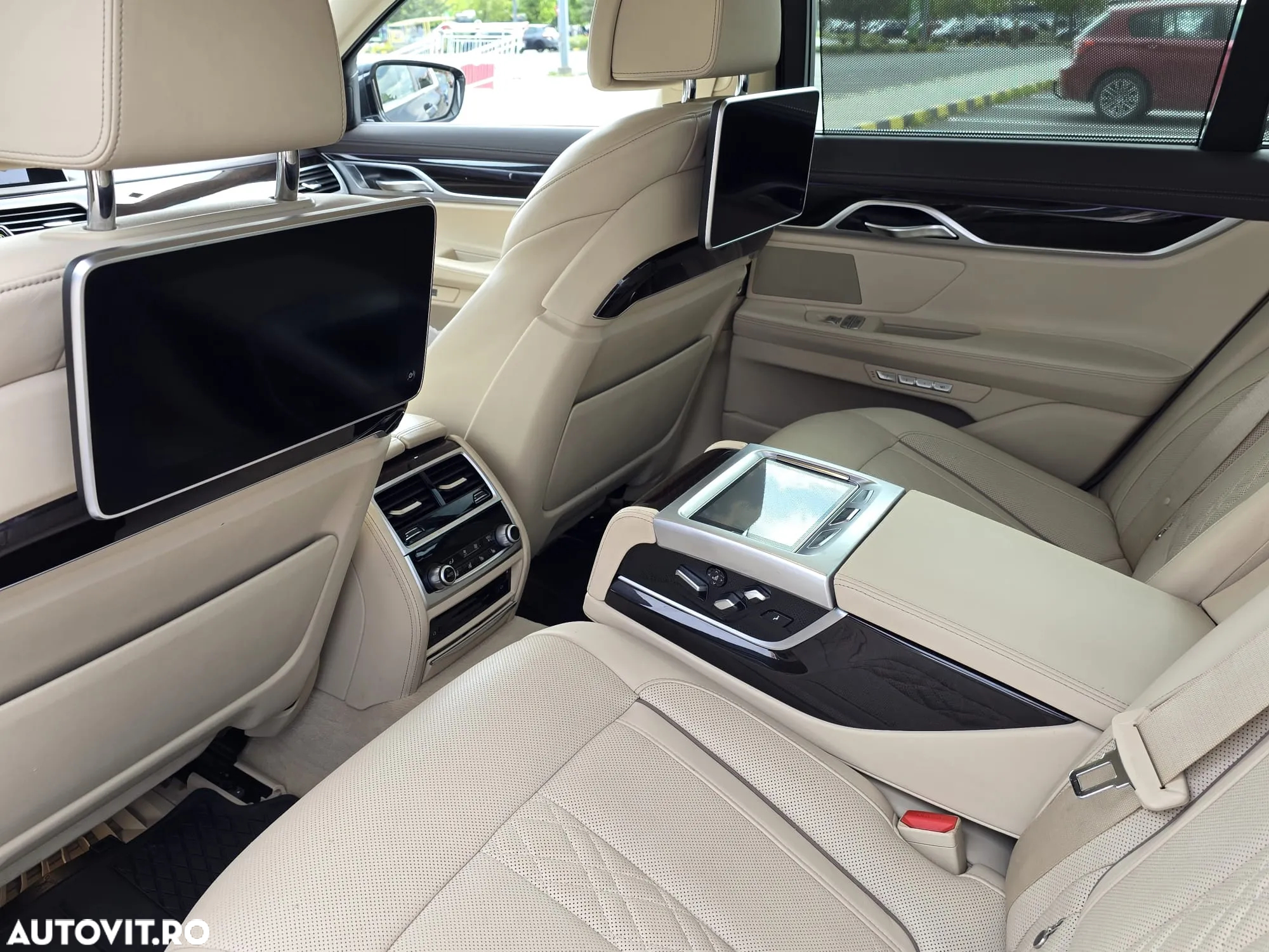 BMW Seria 7 730d xDrive - 14