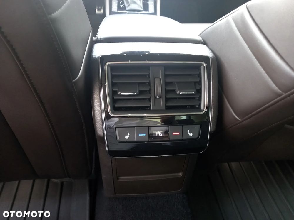 Skoda Superb - 17