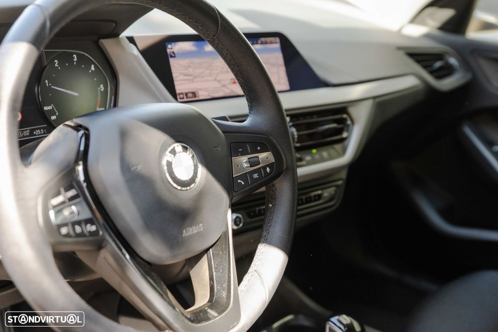 BMW 116 d Corporate Edition Auto - 12