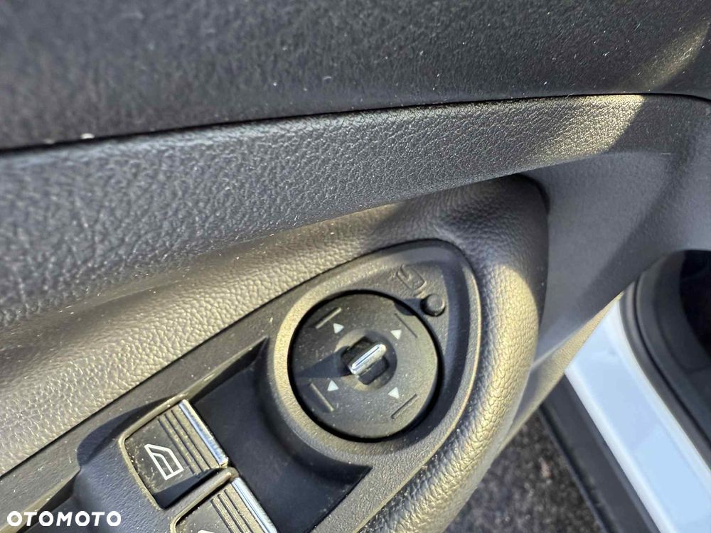 Ford Kuga 1.6 EcoBoost FWD Titanium ASS - 19