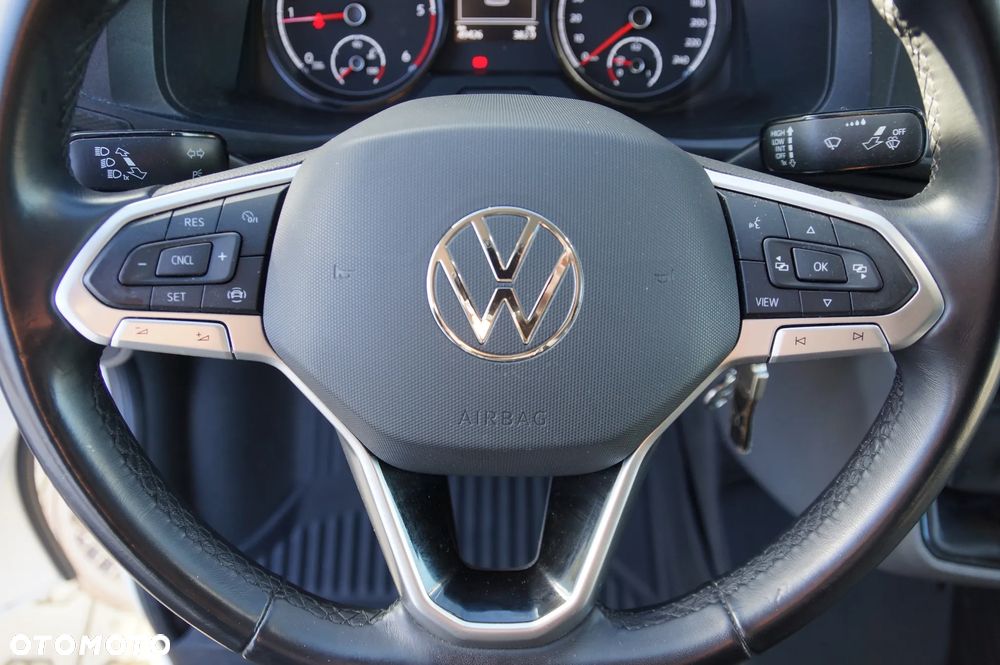 Volkswagen Transporter - 19