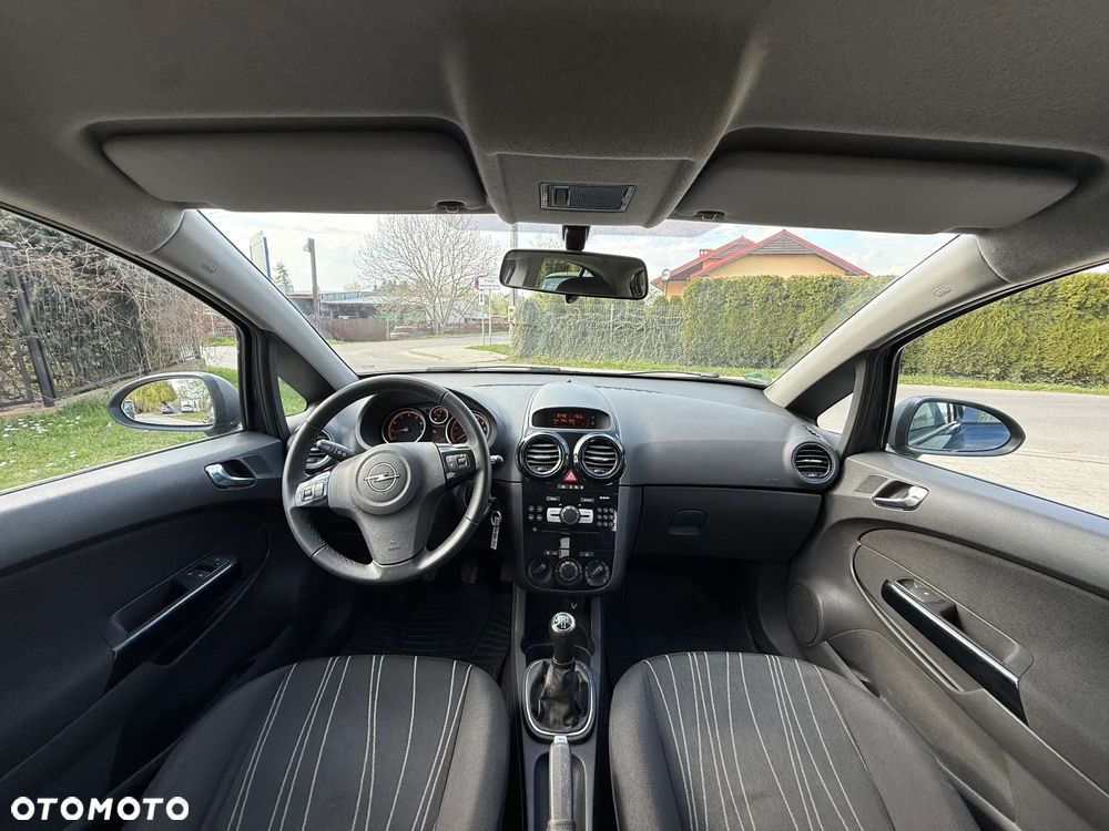 Opel Corsa 1.4 16V Edition 111 Jahre - 9