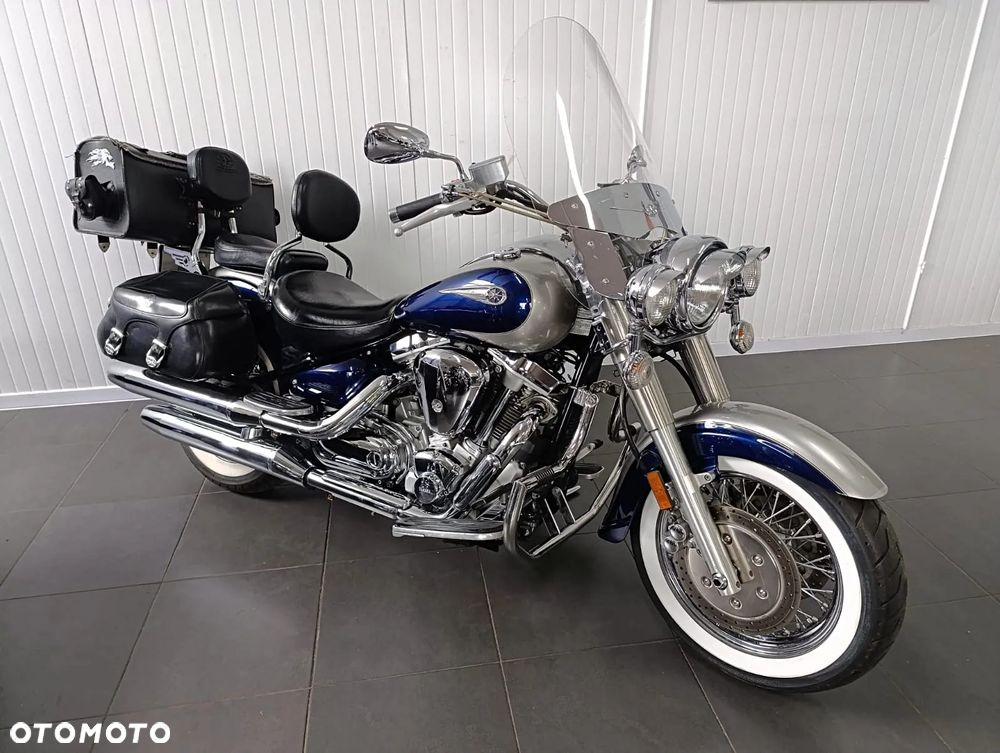 Yamaha Road Star - 1