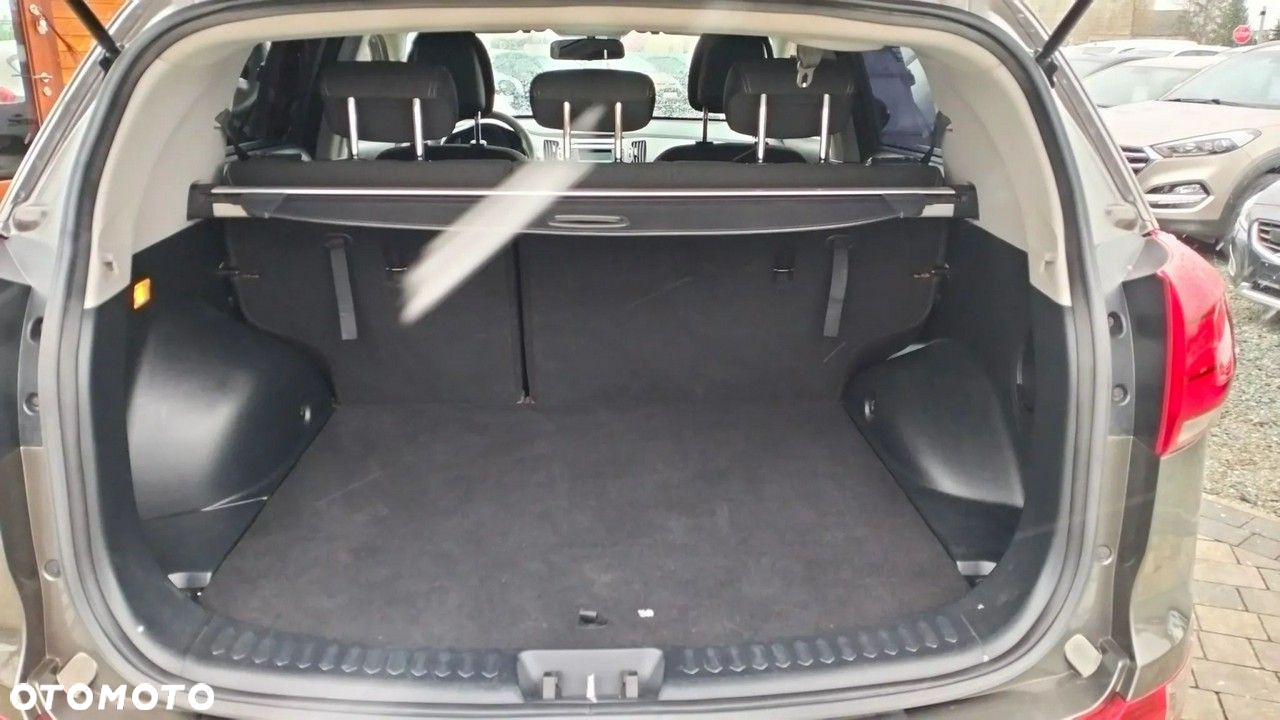 Kia Sportage - 28