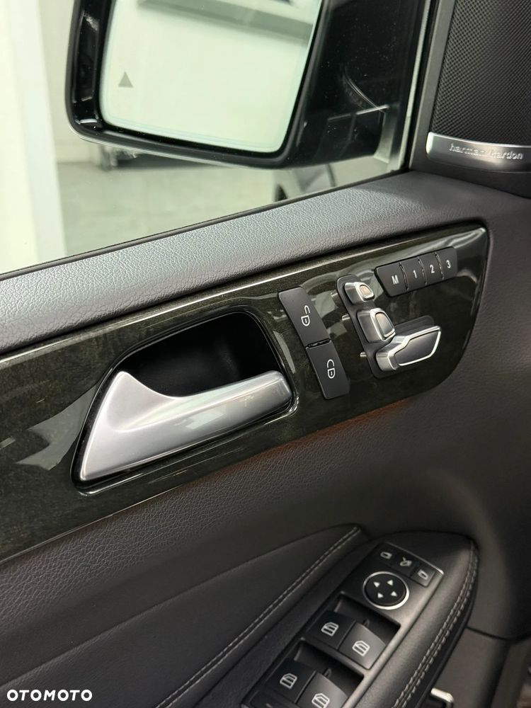 Mercedes-Benz GLS 500 4Matic 9G-TRONIC AMG Line - 14