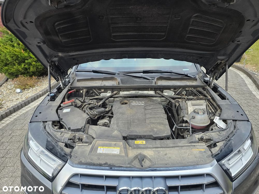 Audi Q5 35 TDI S tronic design - 10