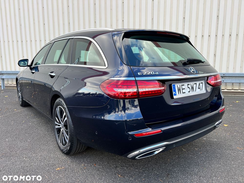 Mercedes-Benz Klasa E 220 d 9G-TRONIC Avantgarde - 4