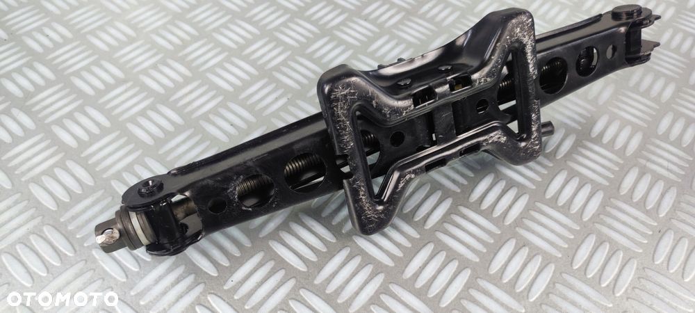 AW93-17080-AB lewarek podnośnik samochodowy JAGUAR XJ X351 LONG - 4