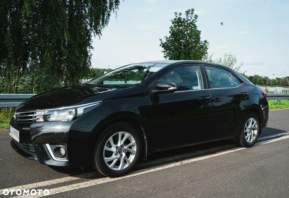 Toyota Corolla 1.6 Comfort - 1