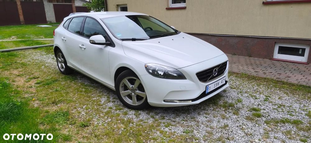 Volvo V40 - 2