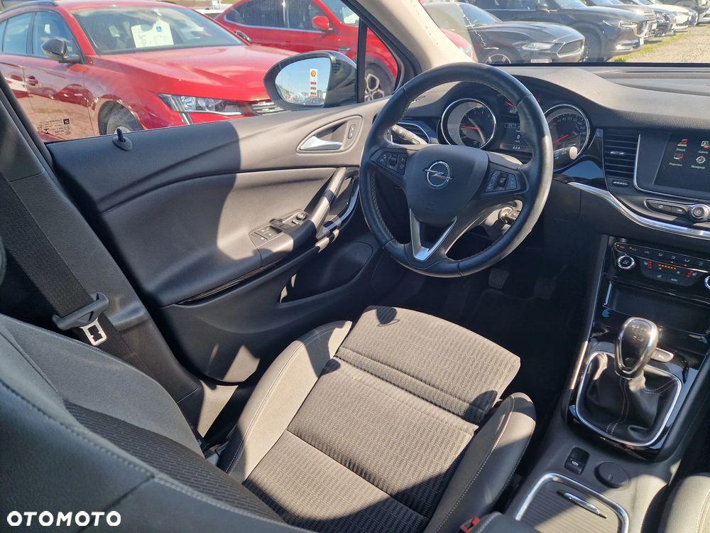 Opel Astra 1.2 T Ultimate S&S - 29
