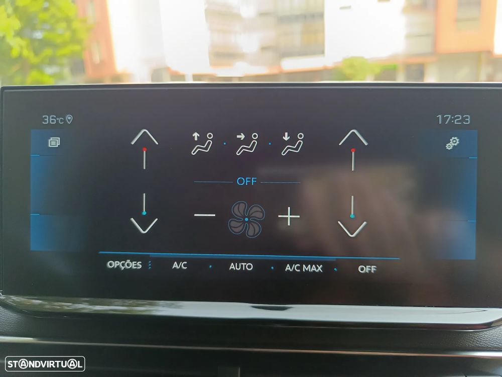 Peugeot 3008 1.2 PureTech Allure EAT8 - 54