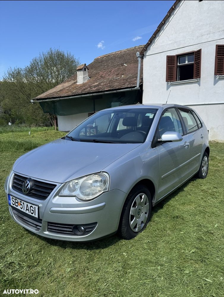 Volkswagen Polo Standard - 1