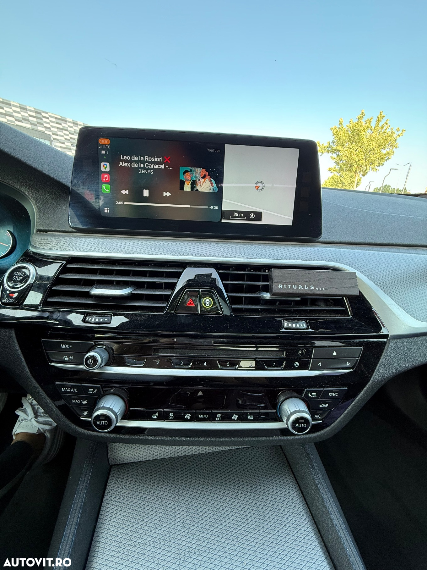 BMW Seria 5 520d xDrive AT - 31