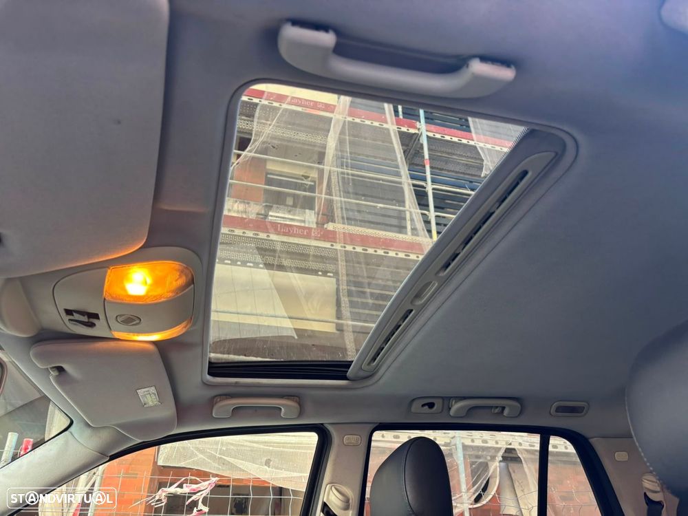 Mercedes-Benz ML 270 - 19