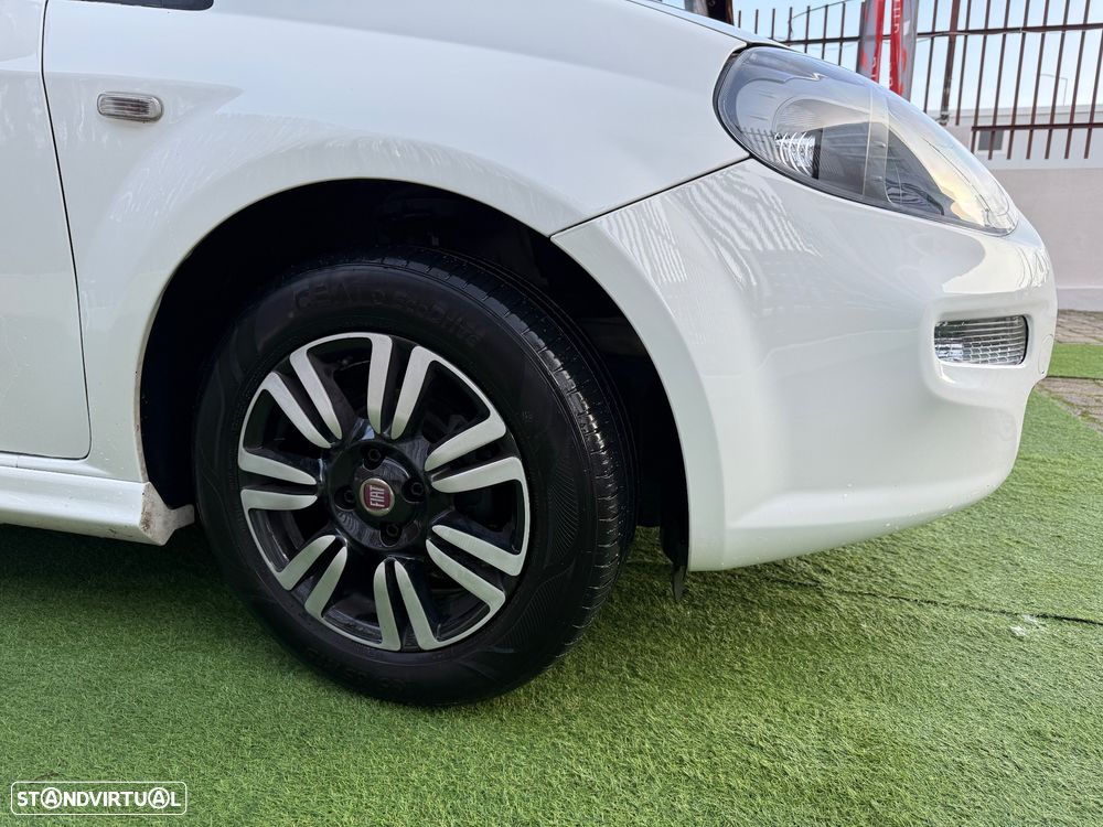 Fiat Punto 1.2 Young S&S - 8