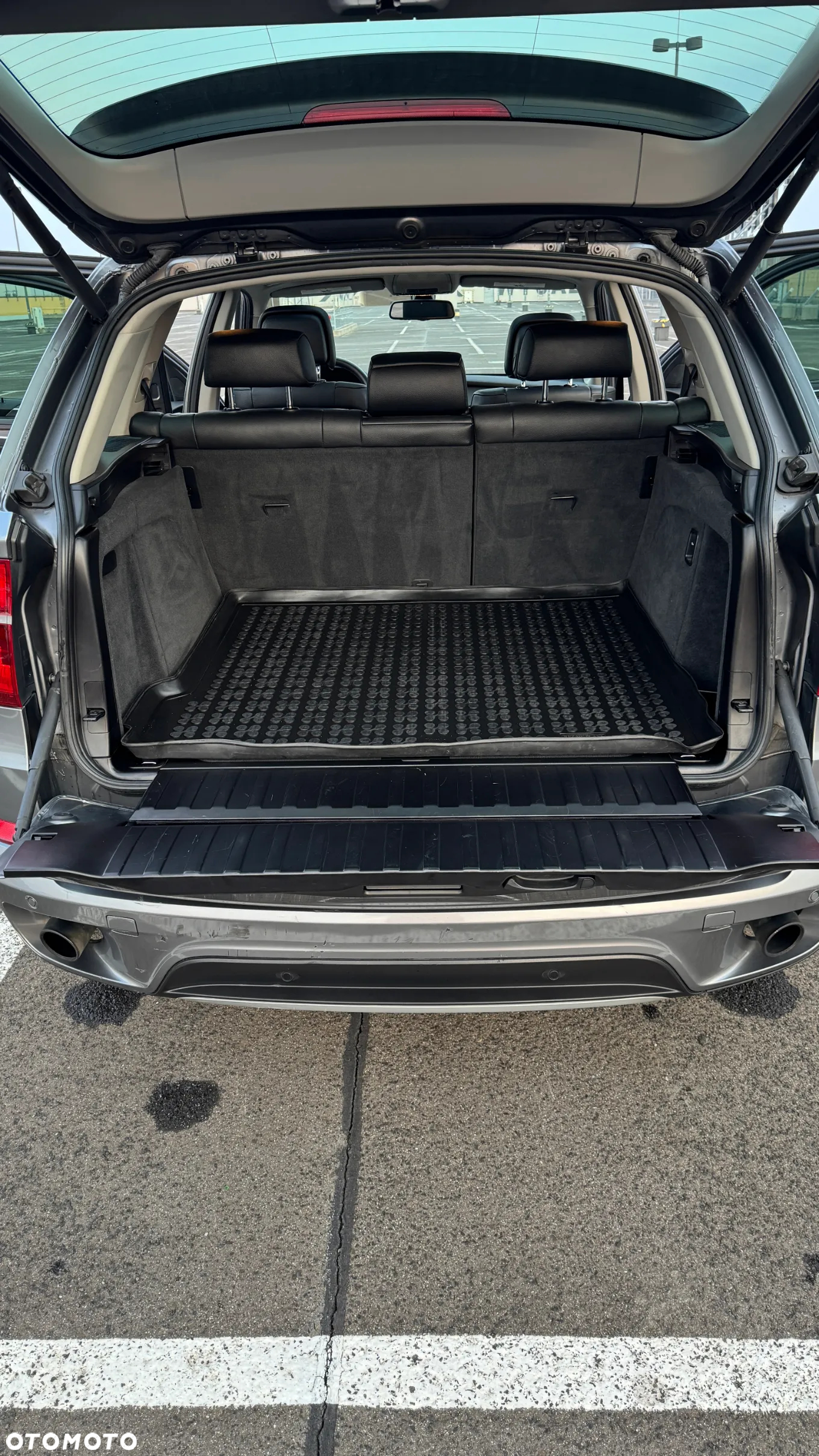 BMW X5 xDrive35i - 32