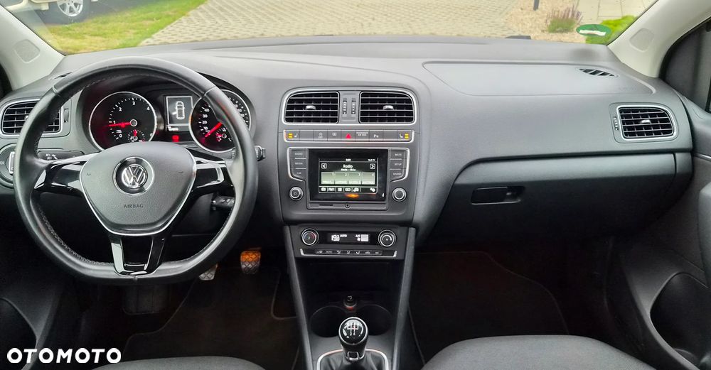 Volkswagen Polo 1.4 TDI (Blue Motion Technology) Highline - 15