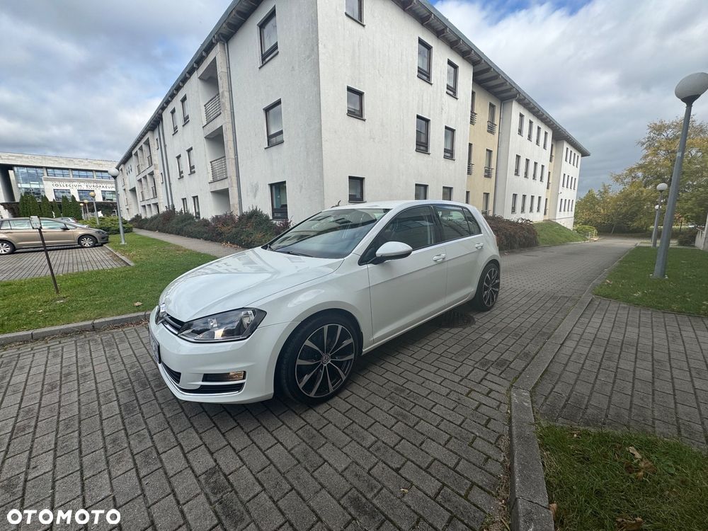 Volkswagen Golf 1.4 TSI BlueMotion Technology DSG Comfortline - 3