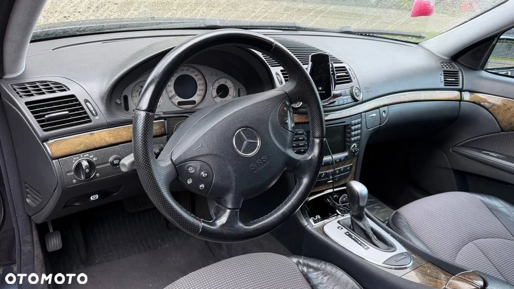 Mercedes-Benz Klasa E - 7