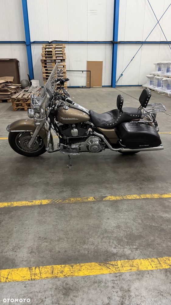 Harley-Davidson Touring Road King - 9
