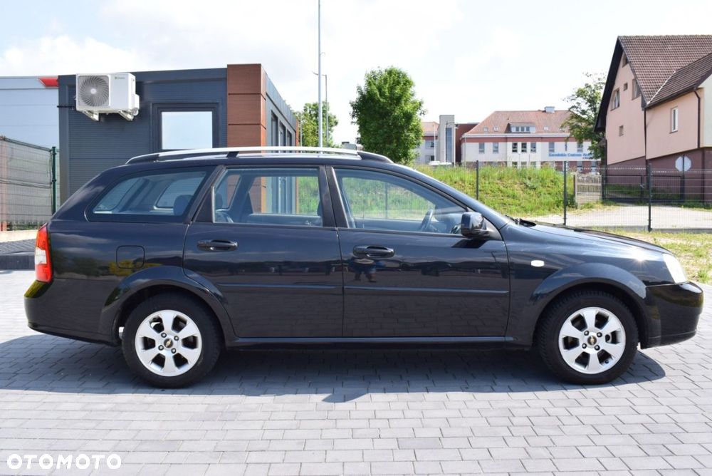 Chevrolet Nubira - 7