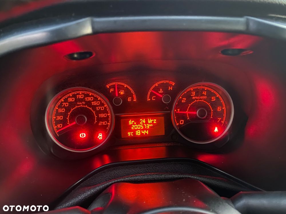 Fiat Doblo Maxi - 10