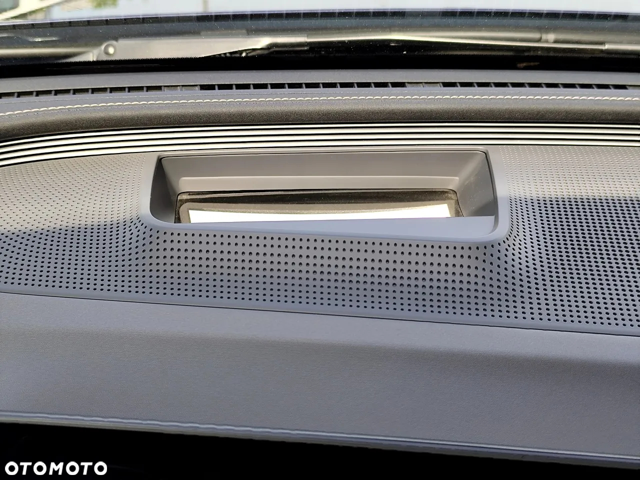 Mercedes-Benz EQC 400 4-Matic Sport - 29