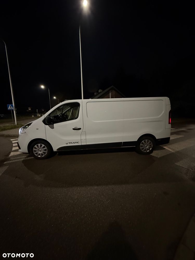 Renault Trafic - 2