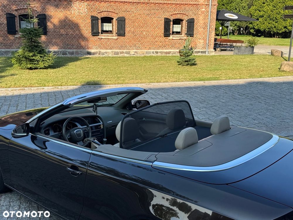 Audi A5 Cabrio - 37