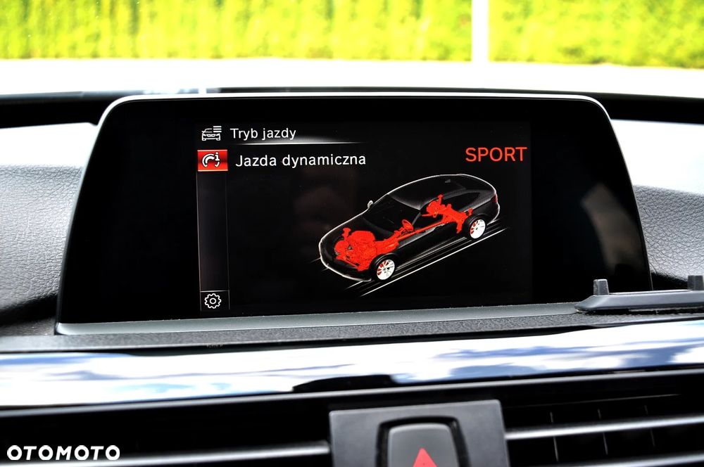 BMW 3GT 318d Sport Line - 37