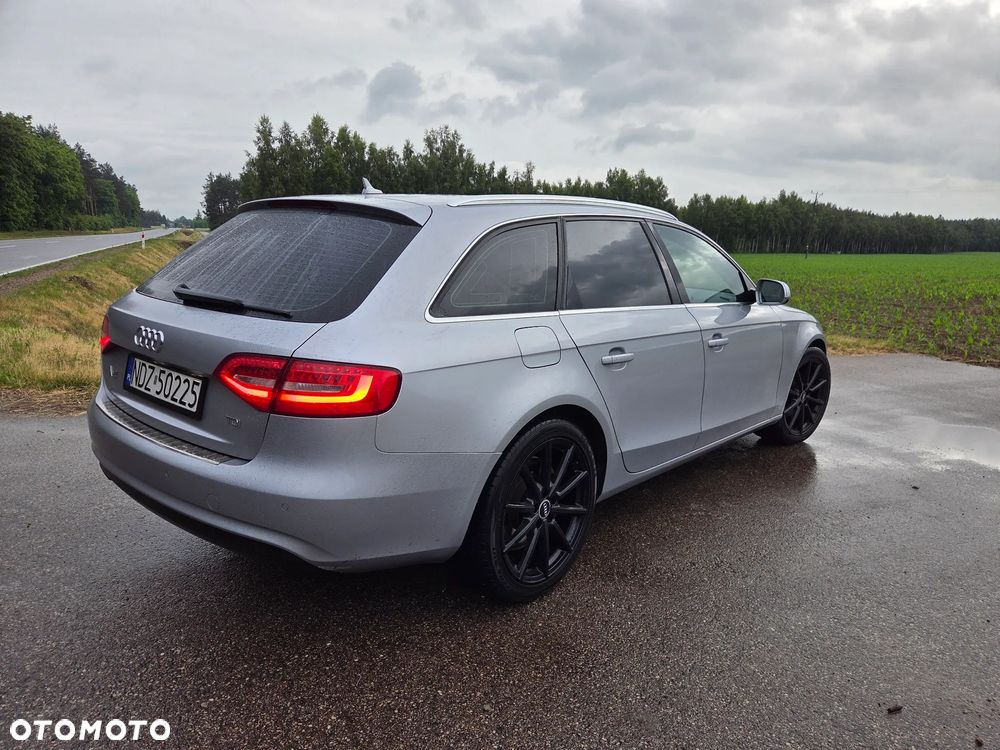 Audi A4 Avant - 19