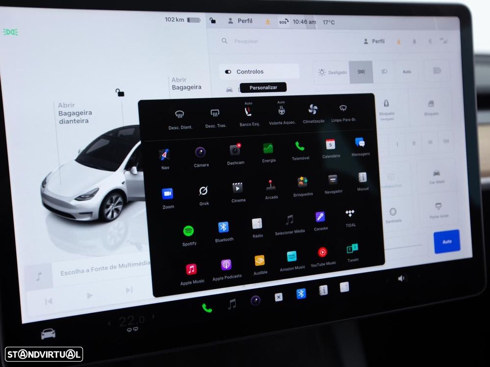 Tesla Model Y Long Range Dual Motor AWD - 29