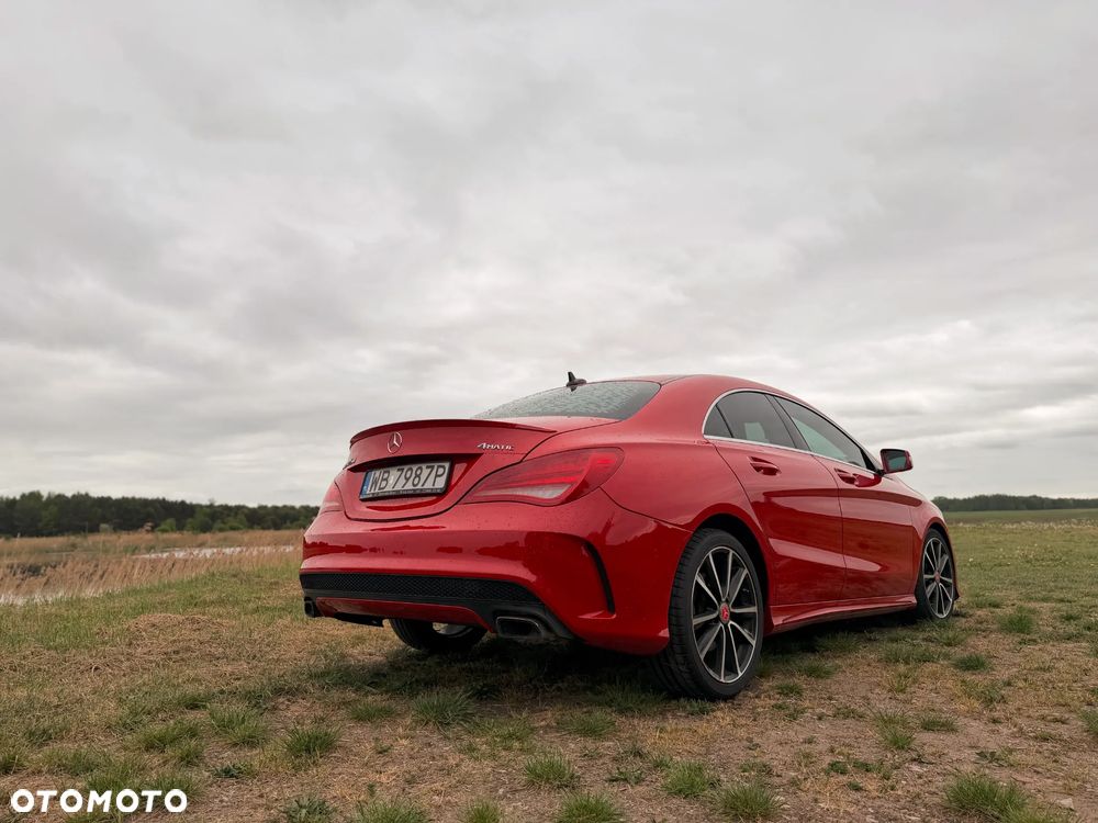 Mercedes-Benz CLA 250 4Matic 7G-DCT AMG Line - 6