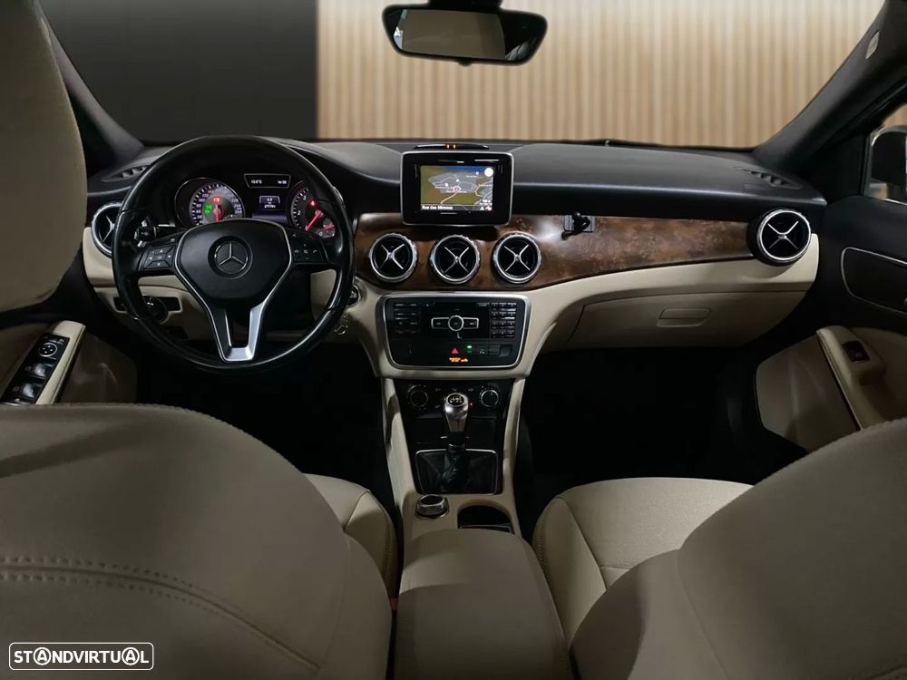 Mercedes-Benz GLA 180 (CDI) d Urban - 8