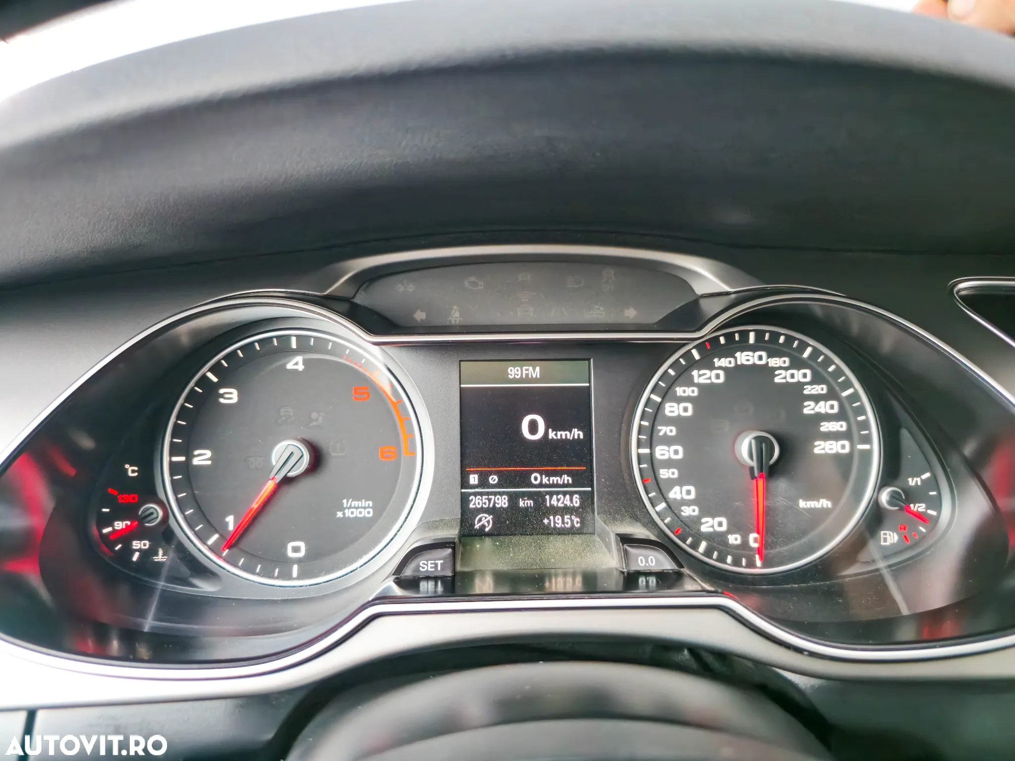 Audi A4 Avant 2.0 TDI DPF Ambiente - 14