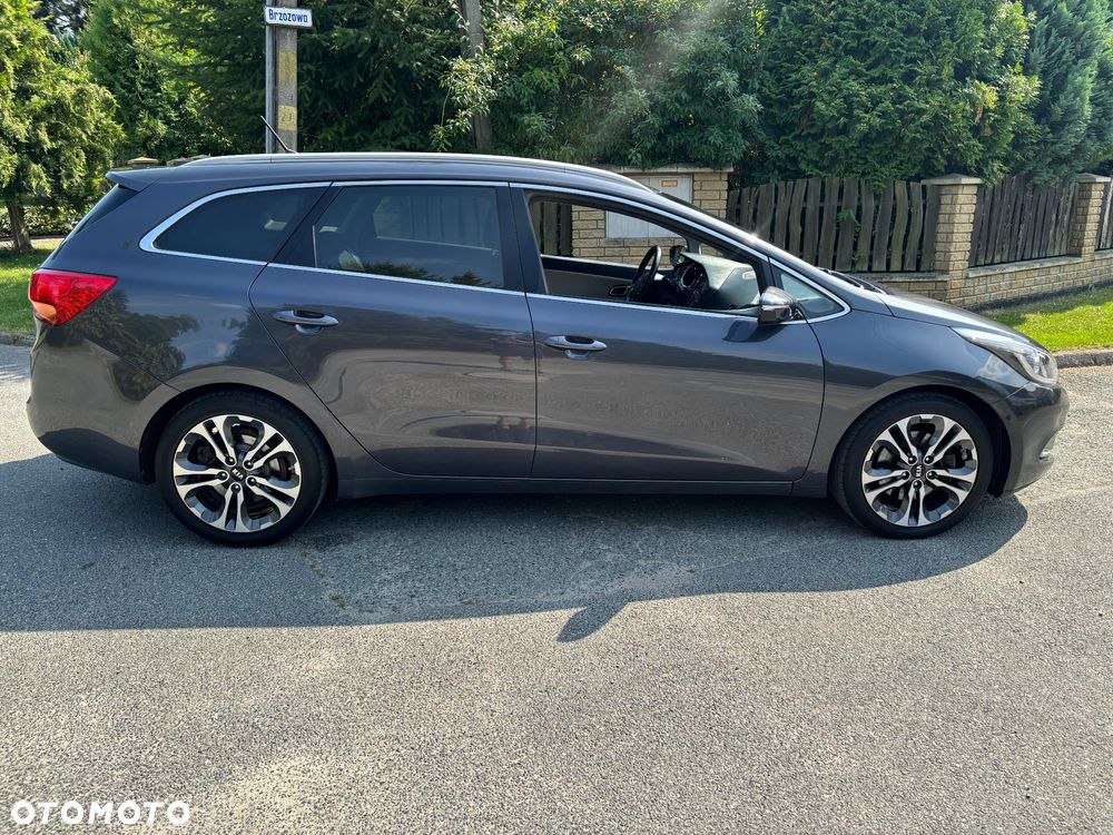 Kia Ceed 1.6 GDI DCT Platinum Edition - 7