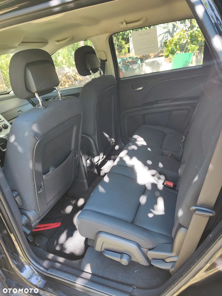 Dodge Journey ver-2-7-v6-r-t - 9