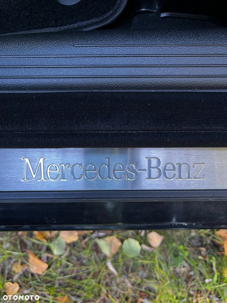 Mercedes-Benz Klasa E 220 CDI Automatik Avantgarde DPF BusinessEDITION - 16