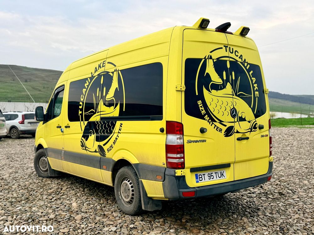 Mercedes-Benz Sprinter - 2