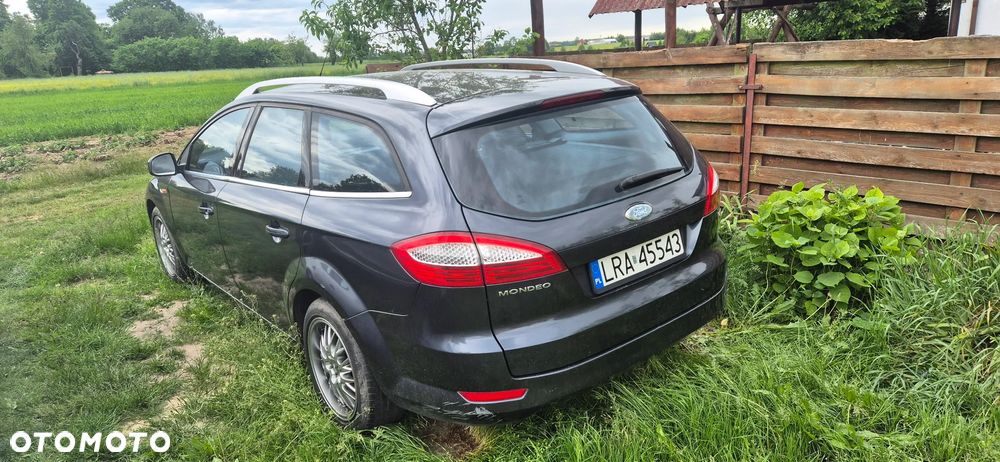 Ford Mondeo 2.0 TDCi Ambiente - 4