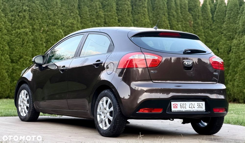 Kia Rio 1.4 CRDI Platinum Edition - 24