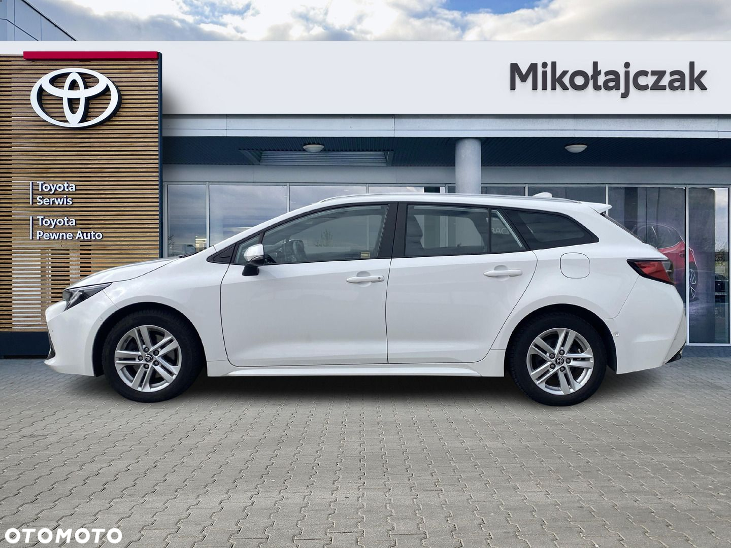Toyota Corolla - 9